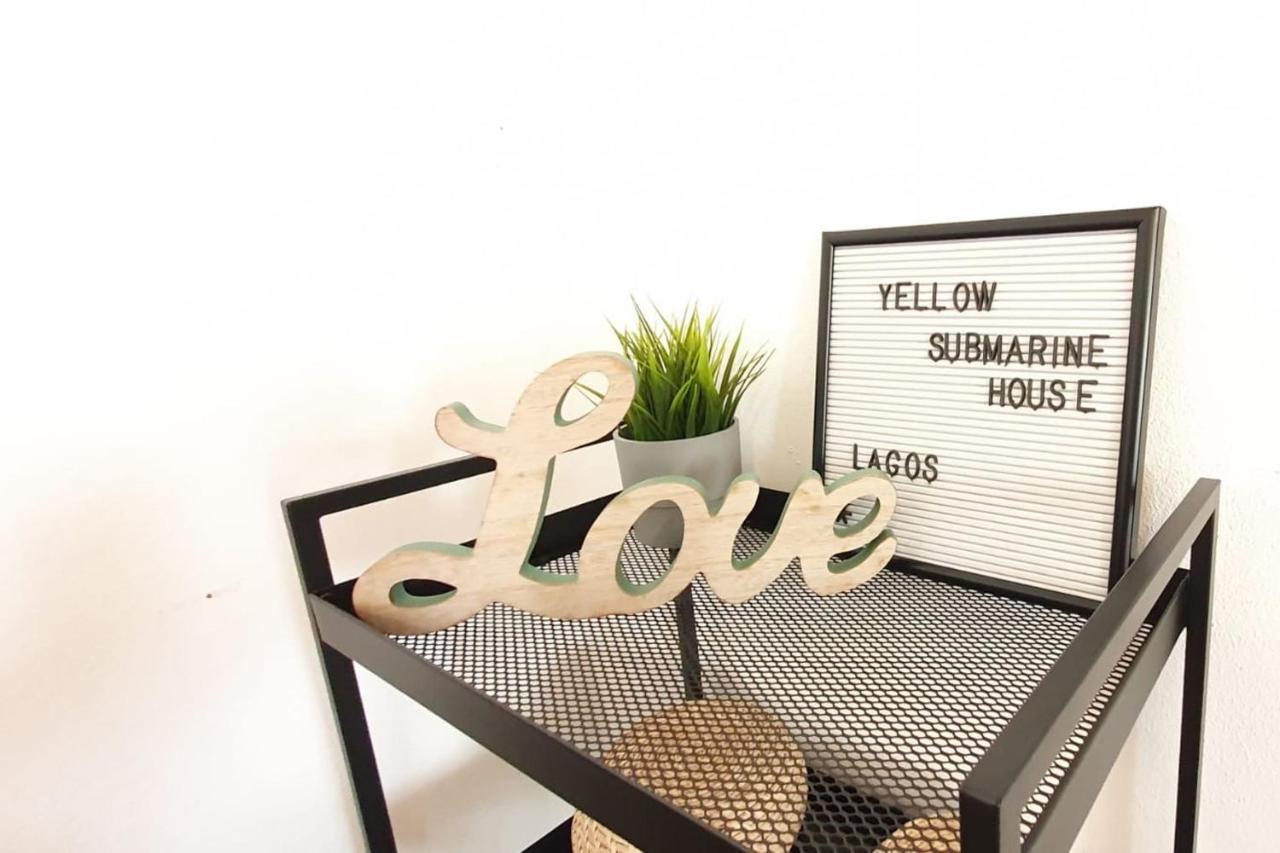 Lovelystay - Yellow Submarine House Lagos Luaran gambar
