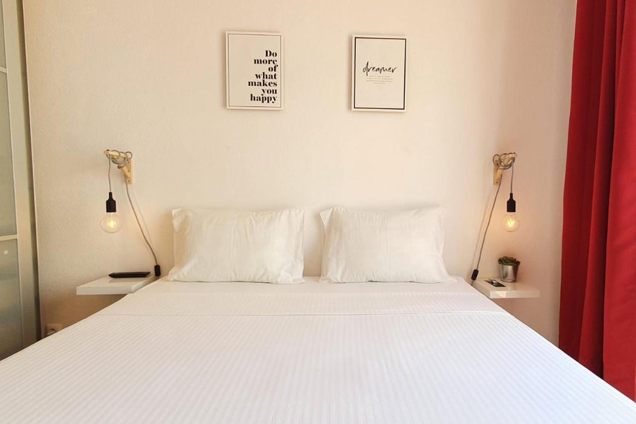 Lovelystay - Yellow Submarine House Lagos Luaran gambar