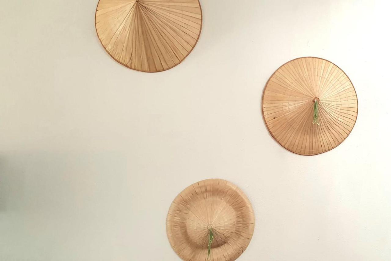 Lovelystay - Yellow Submarine House Lagos Luaran gambar