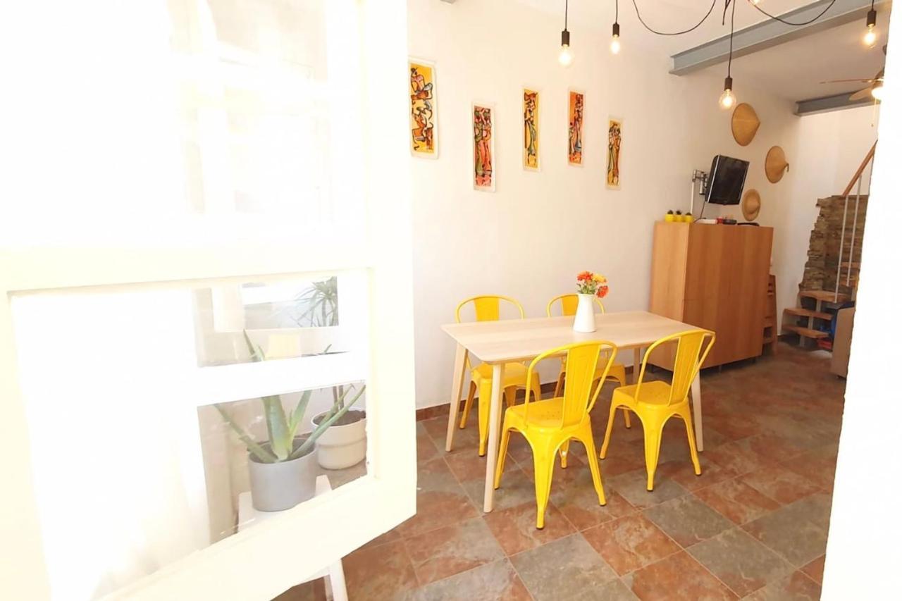 Lovelystay - Yellow Submarine House Lagos Luaran gambar